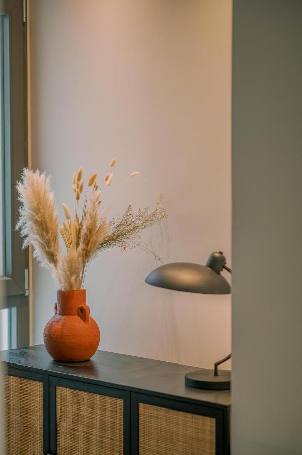 Hama Luxury Seaside Apartments Corinth エクステリア 写真