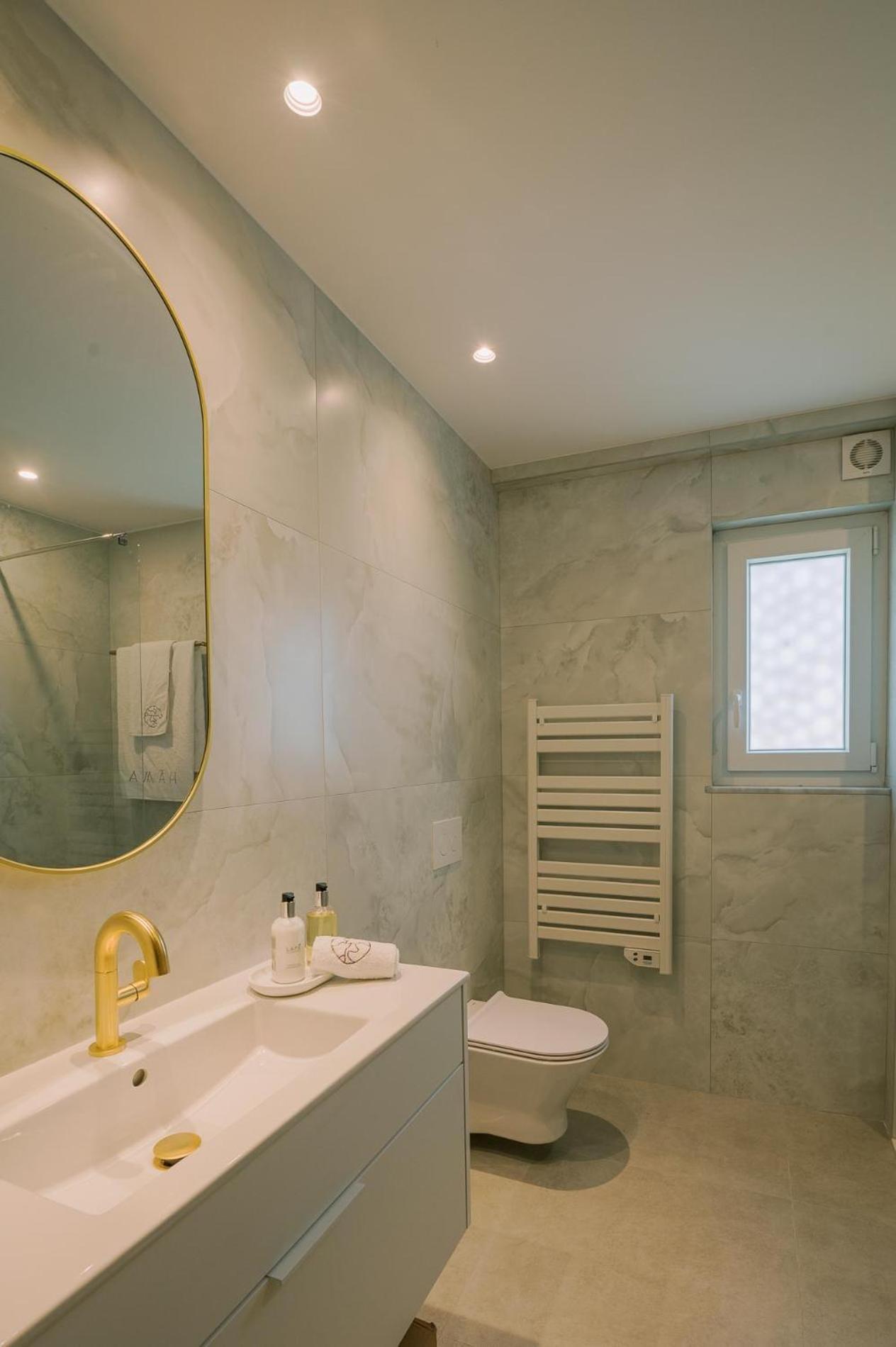 Hama Luxury Seaside Apartments Corinth エクステリア 写真