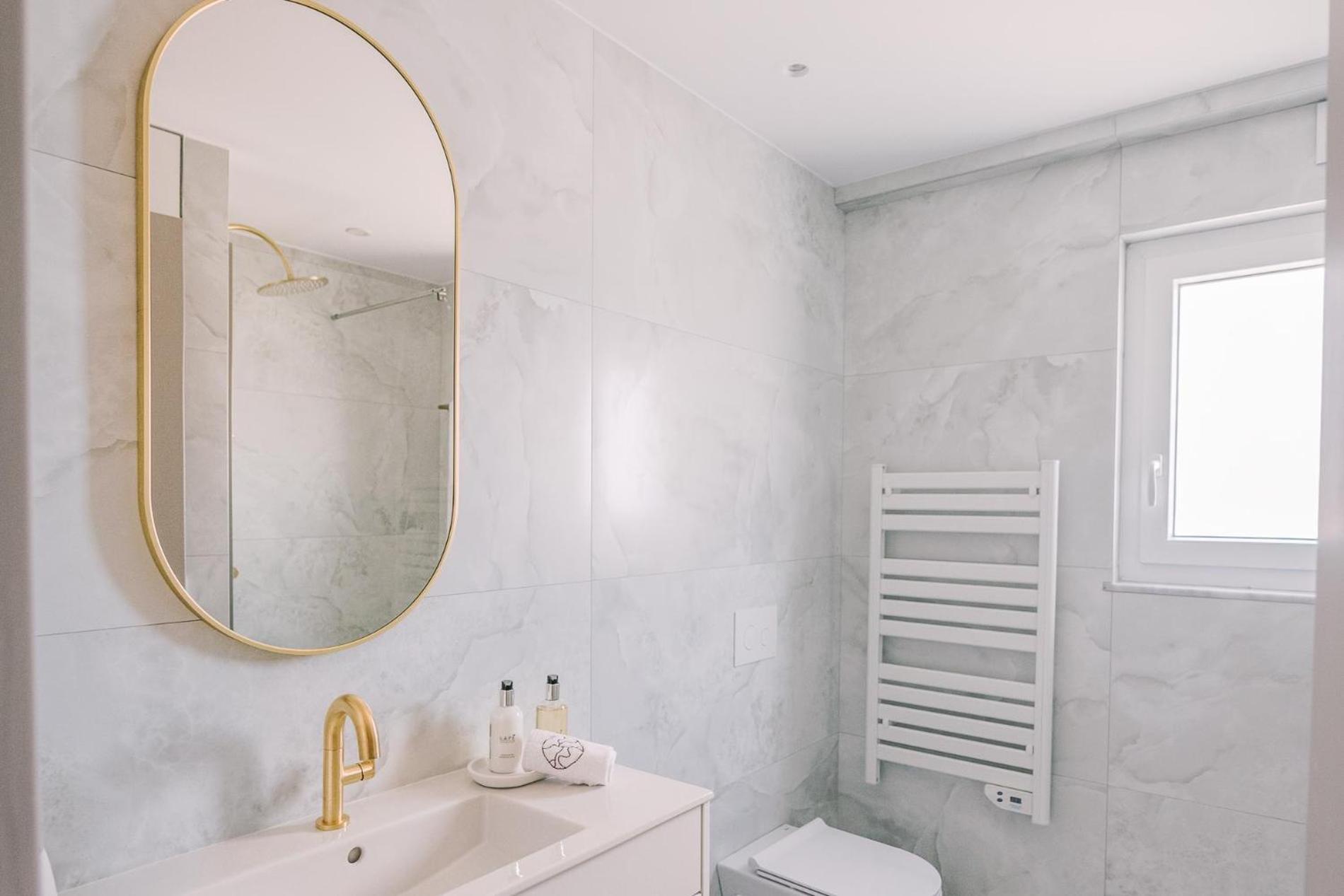 Hama Luxury Seaside Apartments Corinth エクステリア 写真