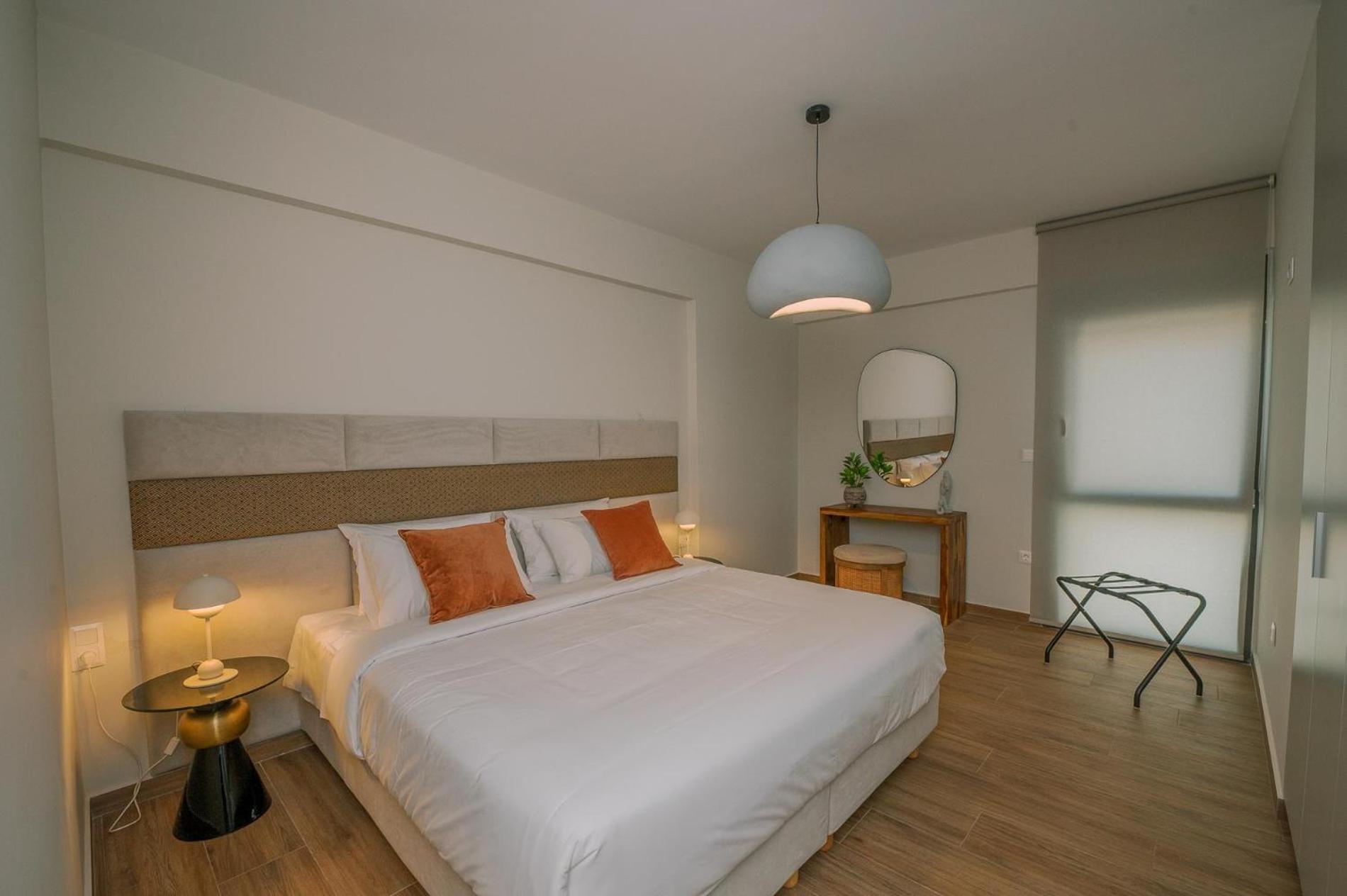 Hama Luxury Seaside Apartments Corinth エクステリア 写真